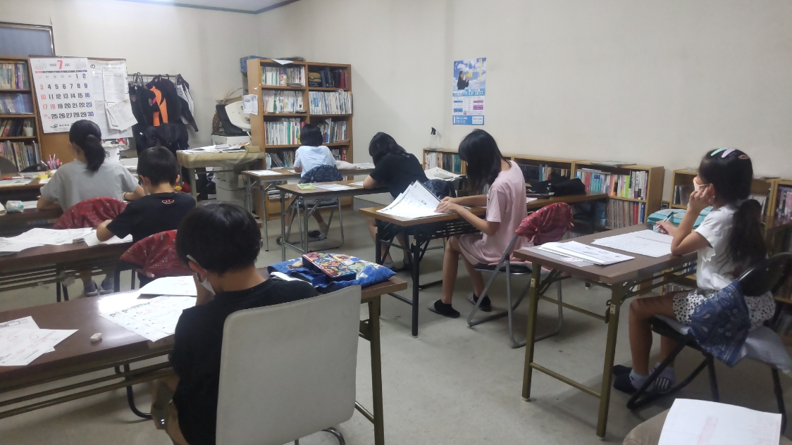小学生も頑張っています！の画像
